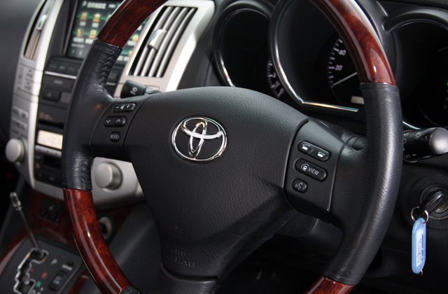 トヨタハリアー240G プレミアムLパッケージ