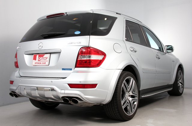 メルセデスベンツMクラスML63 AMG