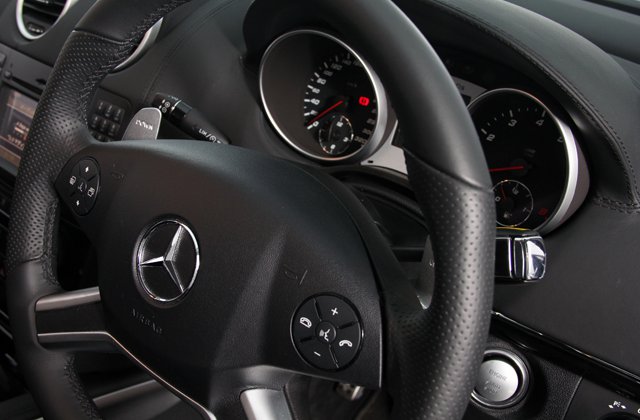 メルセデスベンツMクラスML63 AMG