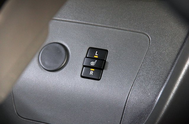 トヨタプリウスG ツーリングセレクション レザーパッケージ