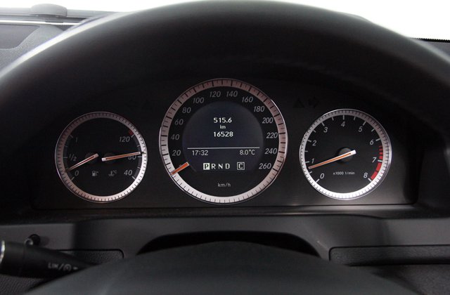 メルセデスベンツCクラスC200 コンプレッサー エレガンス