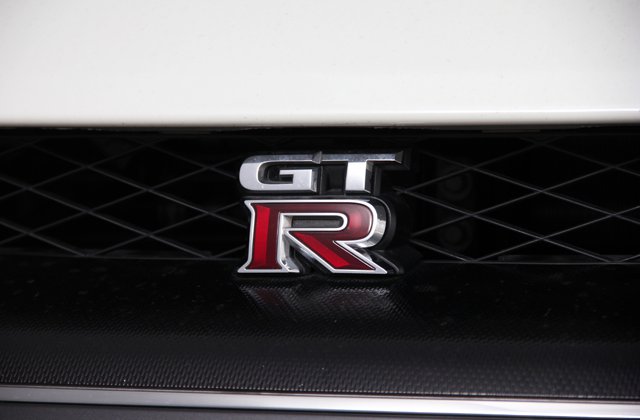 ニッサンGT-Rブラックエディション