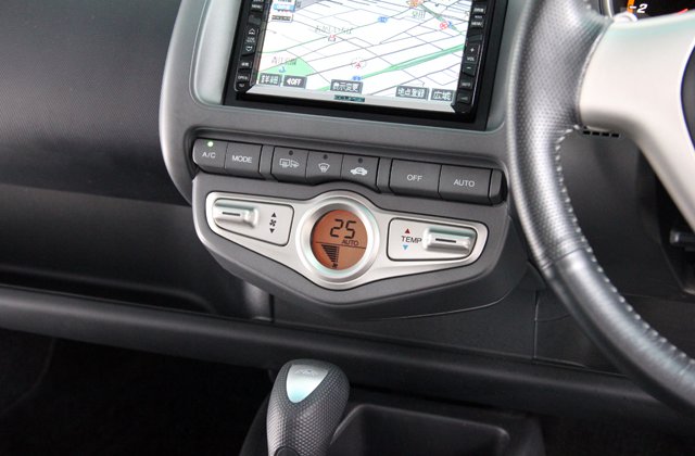 ホンダフィット1.5W