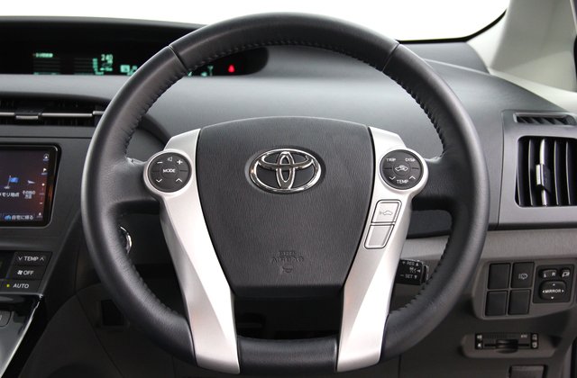 トヨタプリウスGツーリングセレクションレザーパッケージ