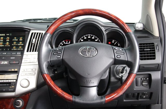 トヨタハリアー240GプレミアムLパッケージ