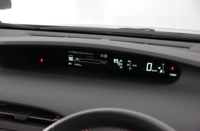 トヨタプリウスG LEDエディション