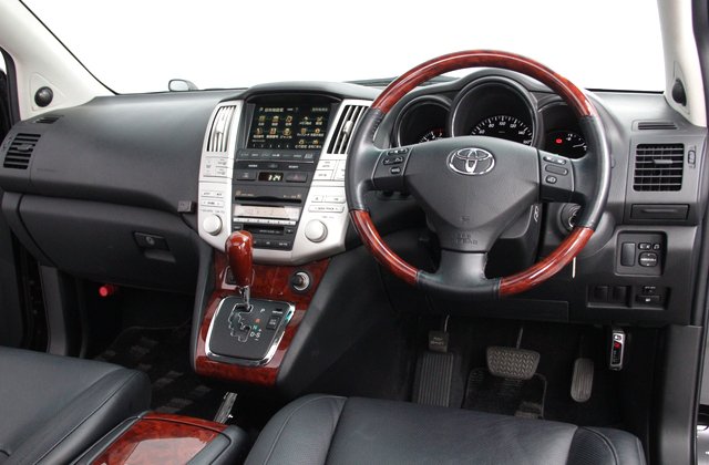 トヨタハリアー240G Lパッケージ