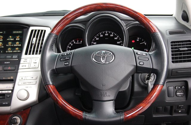 トヨタハリアー240G Lパッケージ