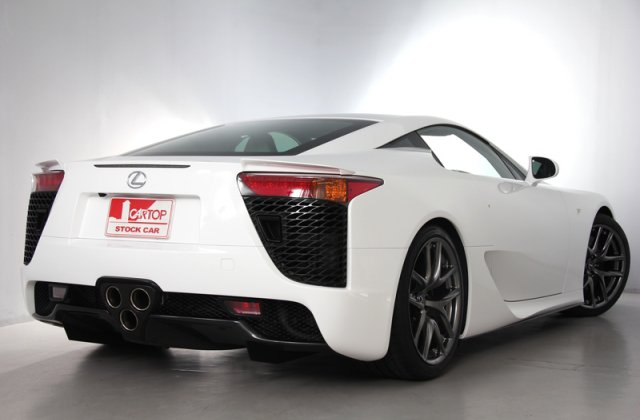 レクサスLFA