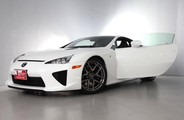 レクサスLFA