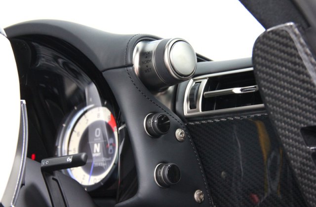 レクサスLFA