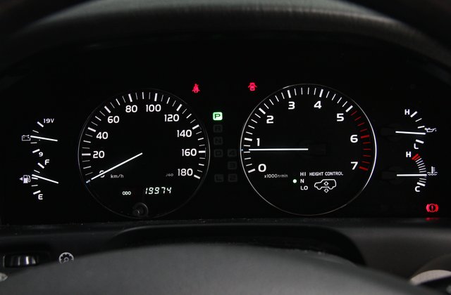 トヨタランドクルーザーシグナス 60thスペシャルエディション
