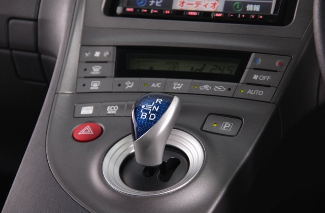 トヨタプリウスSツーリングセレクション