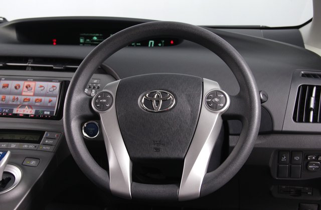 トヨタプリウスSツーリングセレクション