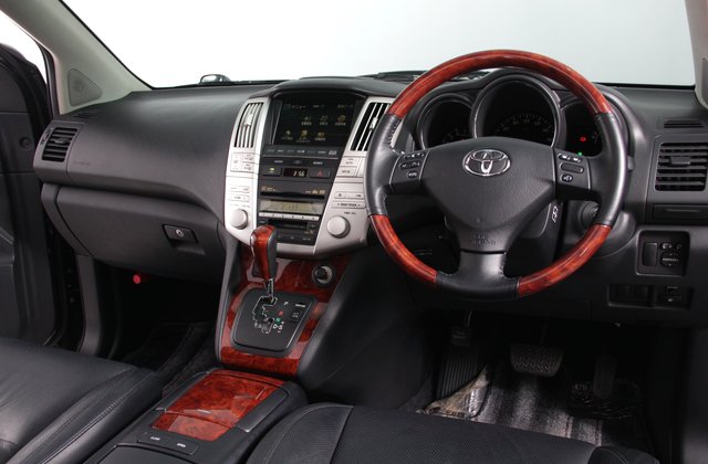 トヨタハリアー240G Lパッケージ