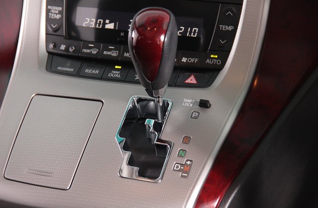 トヨタヴェルファイア2.4Z