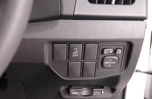 トヨタプリウスS