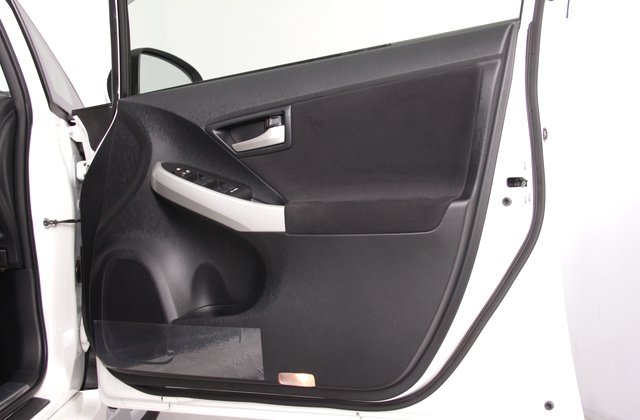 トヨタプリウスS