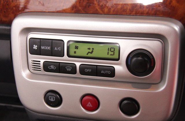 スズキアルトラパンモード