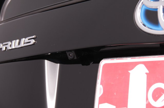 トヨタプリウスSツーリングセレクション G’s