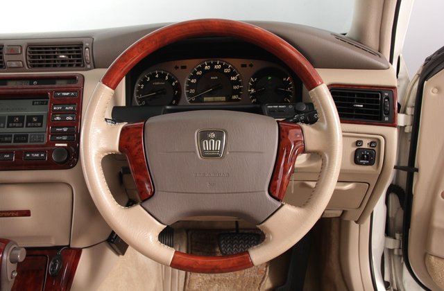 トヨタクラウンロイヤルエクストラ リミテッド