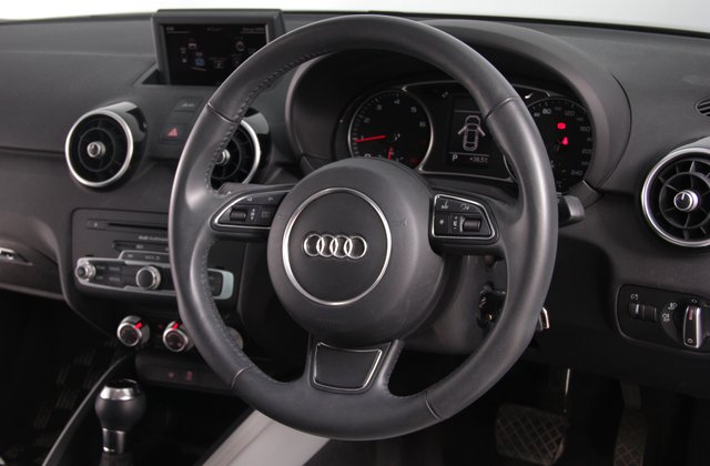 アウディA11.4TFSI