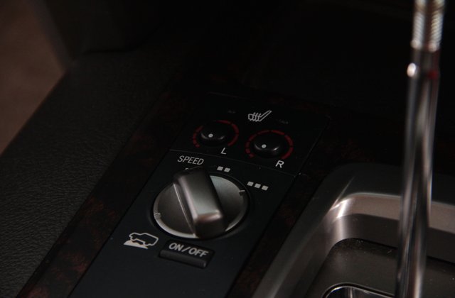 トヨタランドクルーザーAX Gセレクション