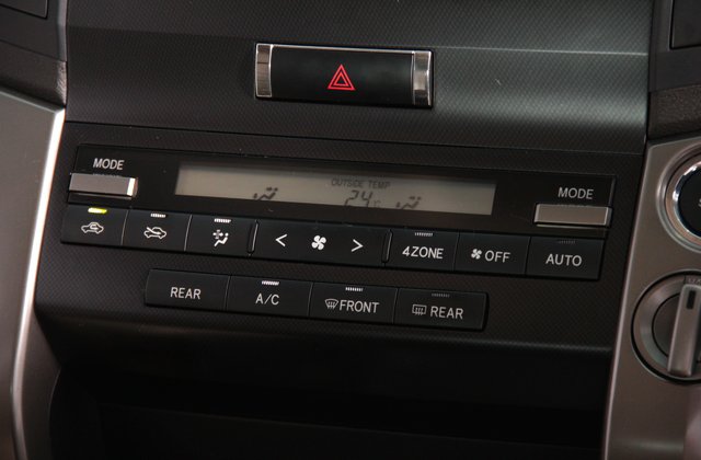トヨタランドクルーザーAX Gセレクション