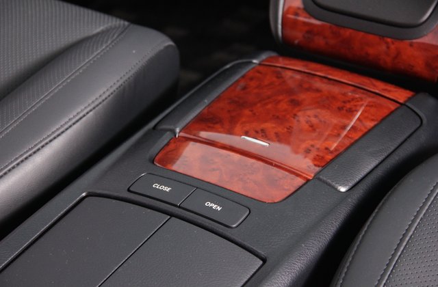 トヨタハリアー240G プレミアムLパッケージ