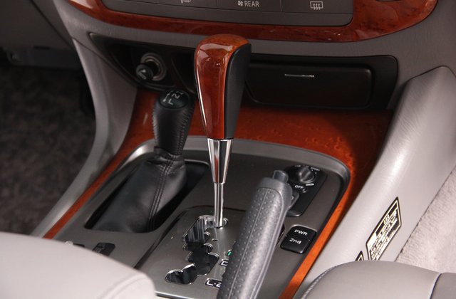 トヨタランドクルーザーシグナス インテリアセレクション