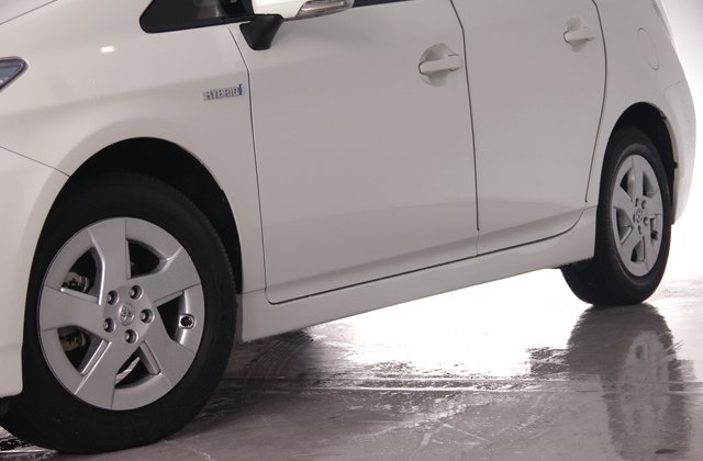 トヨタプリウスG