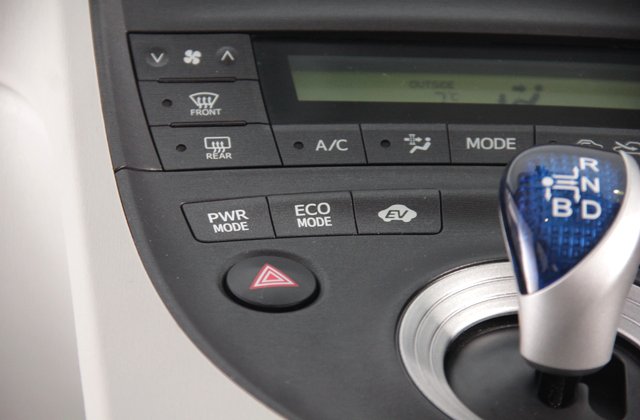 トヨタプリウスG