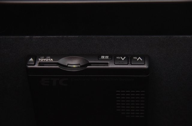 トヨタソアラ430SCV