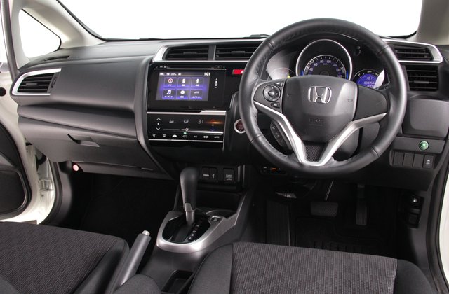 ホンダフィット13G Lパッケージ
