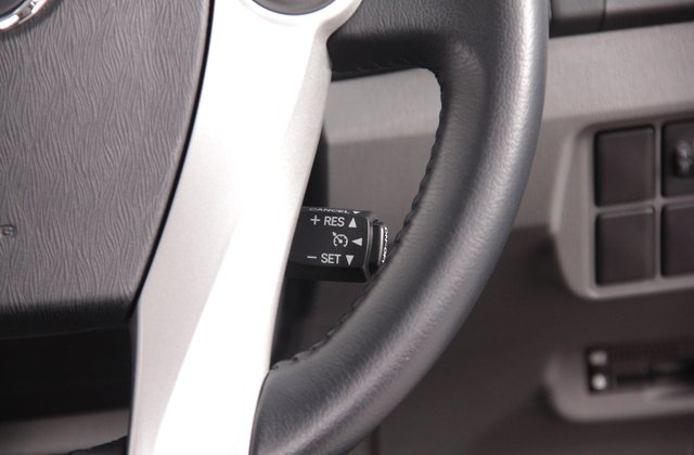 トヨタプリウスG