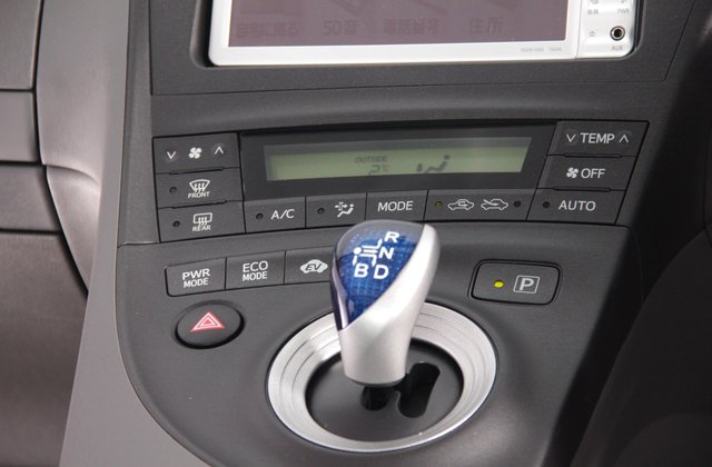 トヨタプリウスG