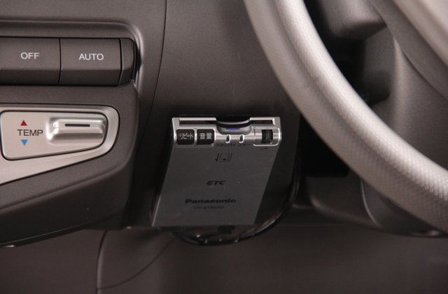 ホンダフィット1.3W