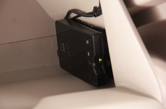 トヨタカローラアクシオ1.5X HIDエクストラリミテッド