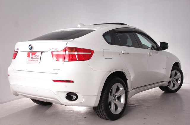 BMWX6X Drive 35i