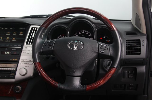 トヨタハリアー240G プレミアムLパッケージ