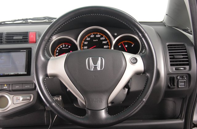 ホンダフィット1.5W