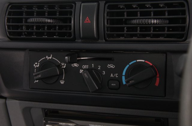 ミツビシミニキャブトラック VX-SE エアコン付