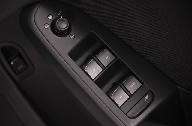 アウディA42.0TFSI クワトロ