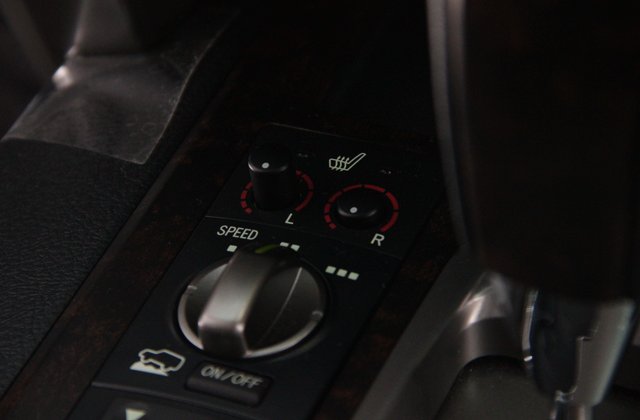 トヨタランドクルーザーZX 60thブラックレザーセレクション