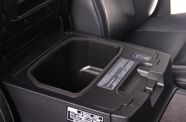 トヨタランドクルーザーZX