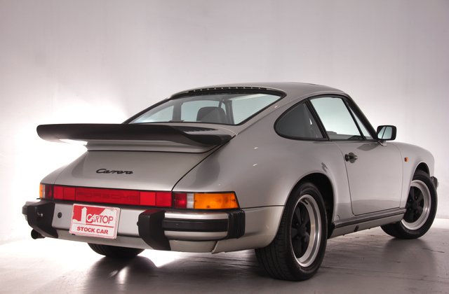 ポルシェ911911カレラ