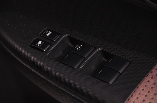 ニッサンノート15X SV