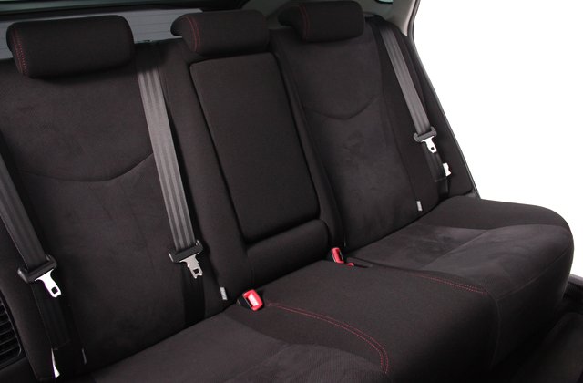 トヨタプリウスSツーリングセレクション G’s