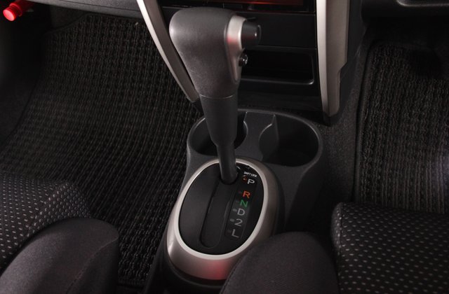 トヨタイストF Lエディション HIDセレクション