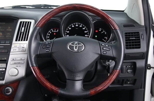 トヨタハリアー240G Lパッケージ